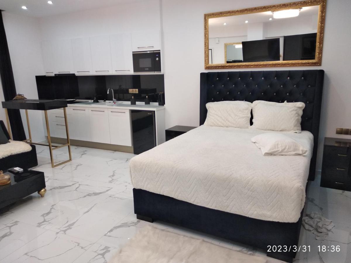 Despina'S Palace Apt Downtown Heraklion  Exterior photo